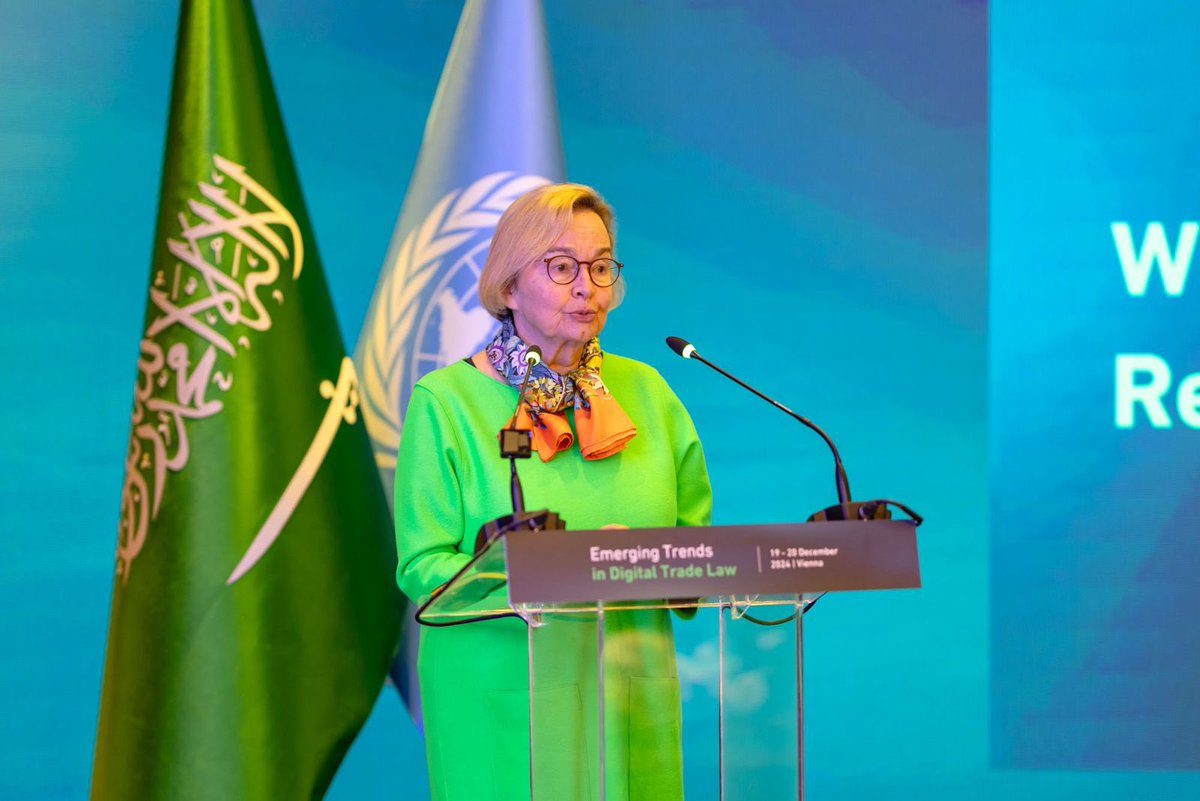 malkassabi's tweet photo. أشارك مع 32 مسؤولاً من 20 جهة حكومية، في ورشة العمل رفيعة المستوى التي ينظمها المركز الوطني للتنافسية، بالتعاون مع لجنة الأمم المتحدة للقانون التجاري الدولي (UNCITRAL)، بحضور سفير خادم الحرمين الشريفين لدى جمهورية النمسا الدكتور عبدالله بن خالد طوله، والأمين العام للجنة السيدة آنا جوبين بيرت؛ بهدف تعزيز تشريعات التجارة الرقمية في المملكة.