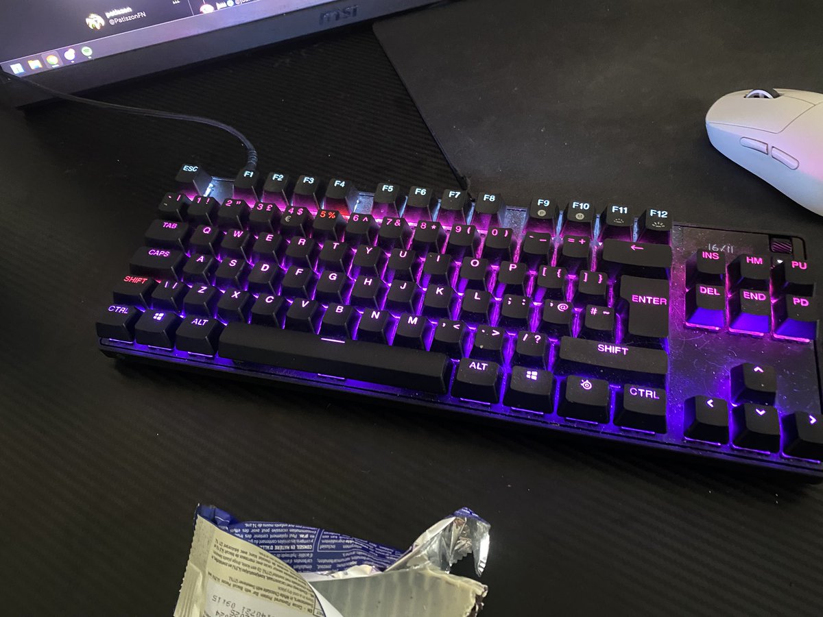 EGY Patiszon tweet media