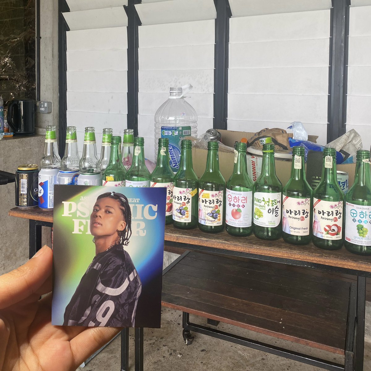 uchistars's tweet photo. wasnt gonna drink last night but remembered its been almost 3 months since #PCFinKL ๐ฌ๐ฌ https://t.co/qgz1HO58Ty