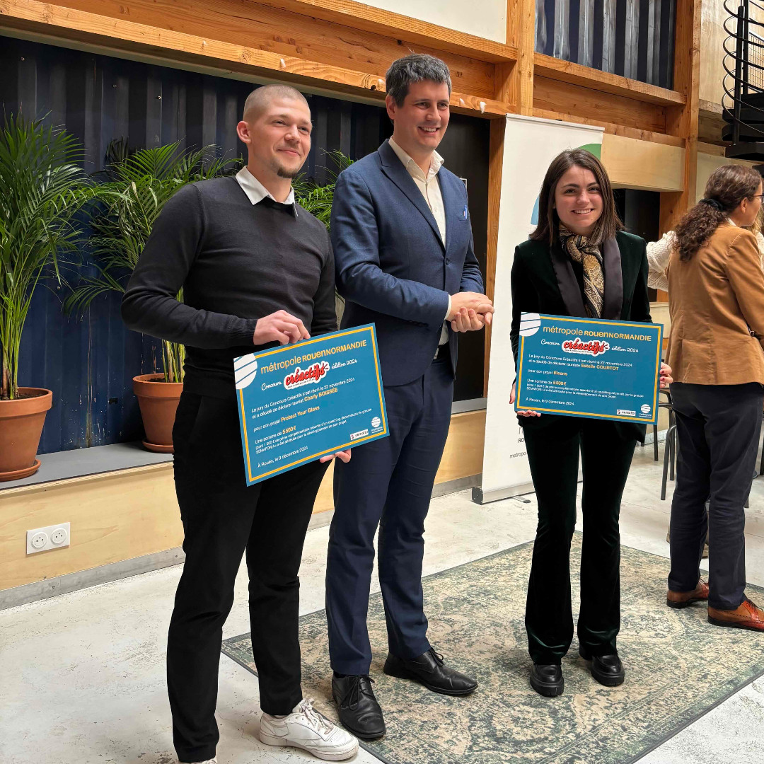 👏Bravo à Charly Boissée, étudiant en alternance en B.U.T. Techniques de Commercialisation, pour la réussite de son projet entrepreneurial !
🏆Protect Your Glass est lauréat du Prix Créactif 2024 de <a href="/MetropoleRouenN/">Métropole Rouen Normandie</a> et reçoit une subvention de 4000 €.
➡️protectyourglass.fr