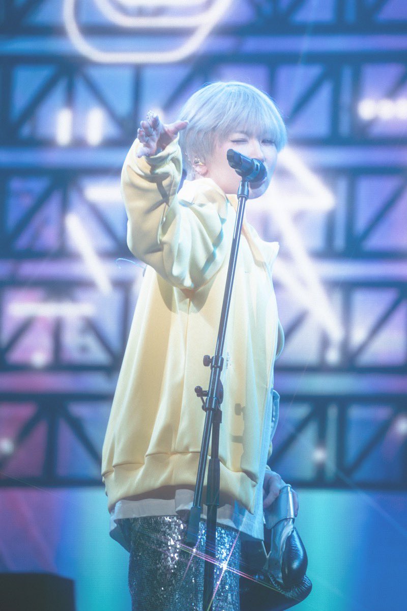 sleep_machine_R's tweet photo. こちらの画像を待ち受けにするだけで！貴方にも！景気の回復が！訪れます！！！（OTK談） https://t.co/8ZDyQIt9kc