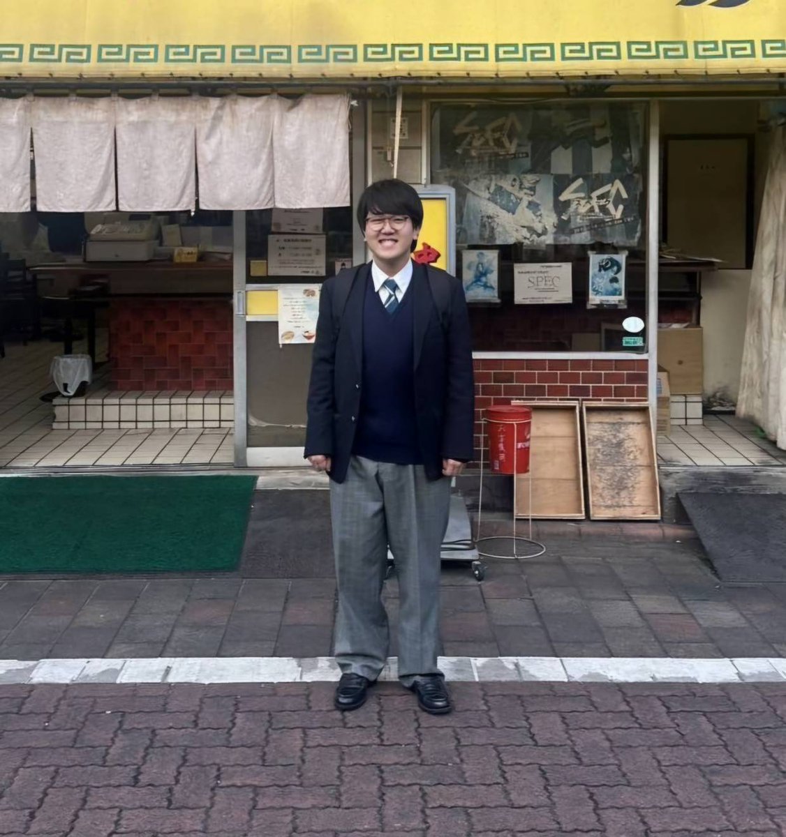 【モンストCM「友だちの友だち」篇】
に山岡役で出演しています！
すっごく良いCMなので、ぜひ見てください！！
youtu.be/fVTTUvjeKWk?si…