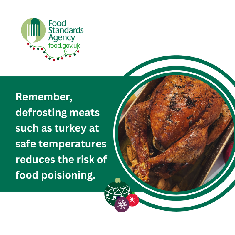 TMBC_Kent's tweet image. Xmas food safety‼️ A whole turkey can take 3 to 5 days to defrost. Allow 10-12 hours per kg in the fridge on the bottom shelf ✅ Use a container big enough to catch any drips. For more click  👉  orlo.uk/ORfLG  #ChristmasDinner #ChristmasPrep #FoodSafety #Christmas