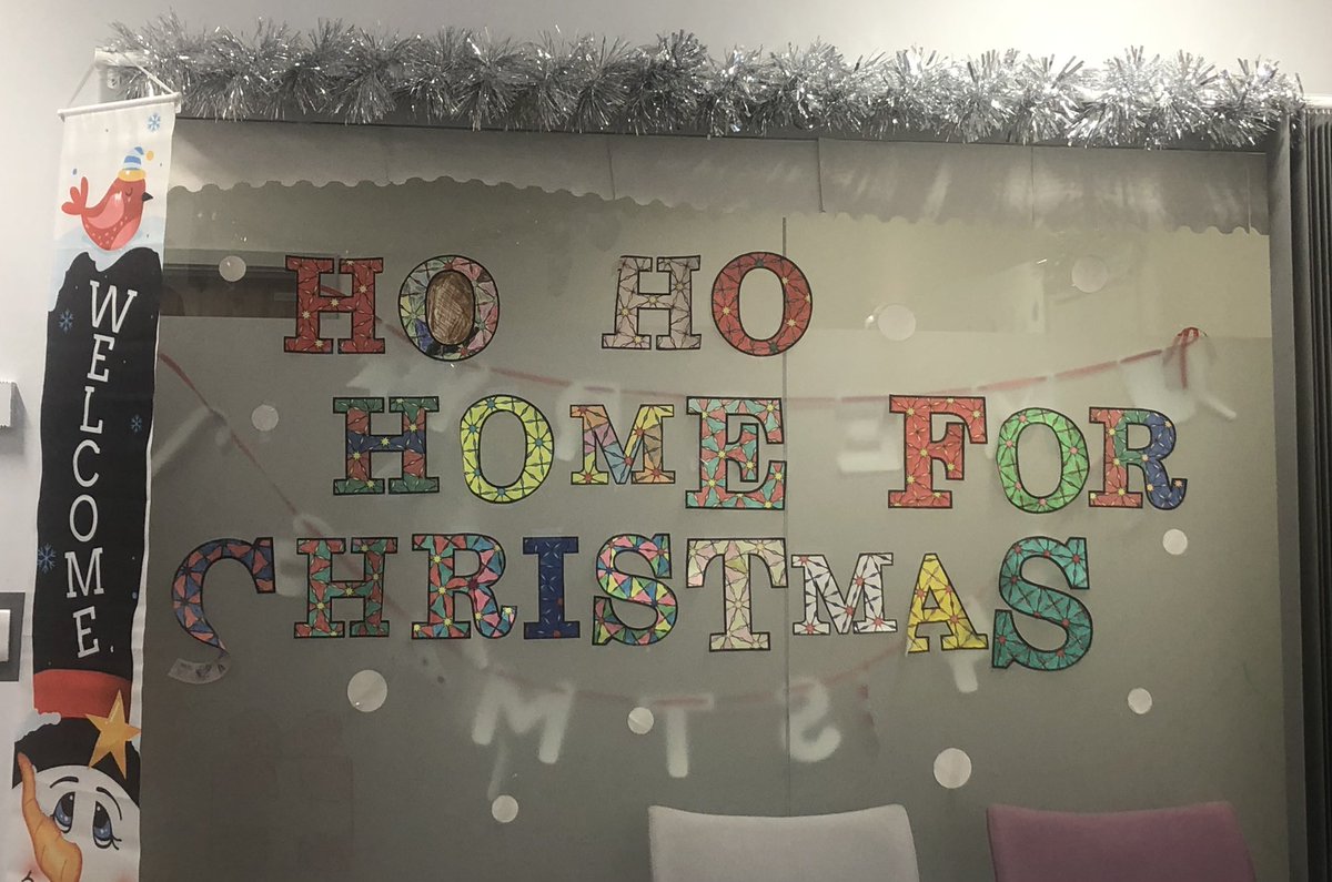 AliCrawf (@alicee1500) on Twitter photo The home for Christmas hub window was extra special as our own patients <a href="/nhsUHLG/">NHS University Hospitals of Liverpool Group</a> made the lettering festive #hohohome βοΈπ
πΌπ² The home for Christmas hub window was extra special as our own patients <a href="/nhsUHLG/">NHS University Hospitals of Liverpool Group</a> made the lettering festive #hohohome βοΈπ
πΌπ²
