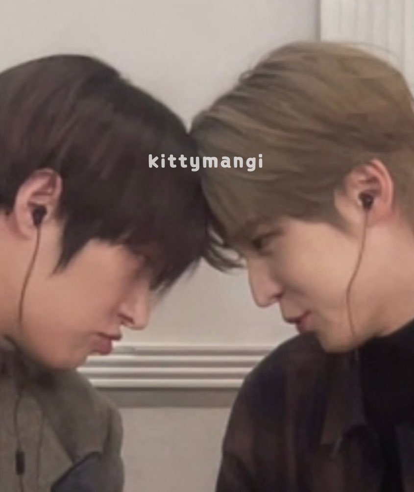 241219 yunho &amp; mingi, two handsome bffs 

#ATEEZ #에이티즈 #YUNHO #윤호 #MINGI #민기