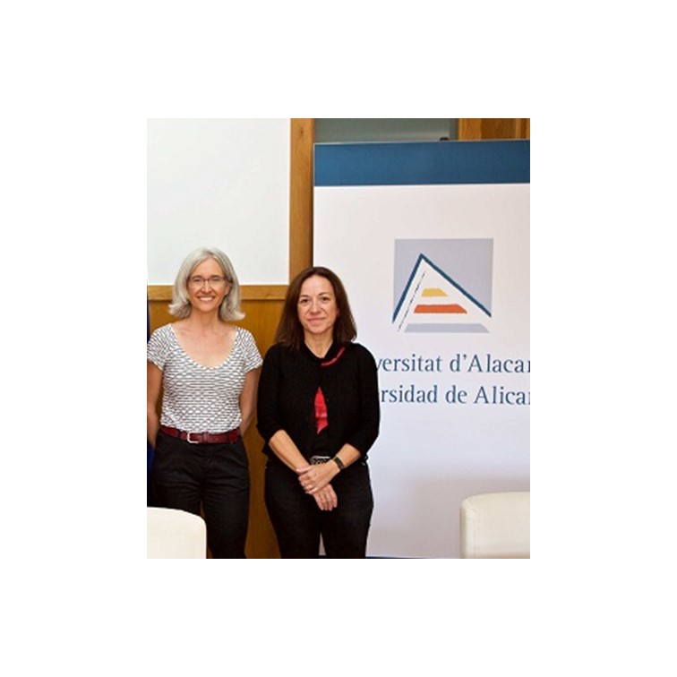 🎉Ha llegado el día del relevo de la Vicerrectora de Igualdad, Inclusión y RS🎉
Eva,  gracias por tu gran dedicación como vicerrectora, y sobre todo como compañera
Carmen, bienvenida, deseando seguir trabajando contigo en tu nueva etapa como vicerrectora
¡Os deseamos lo mejor!