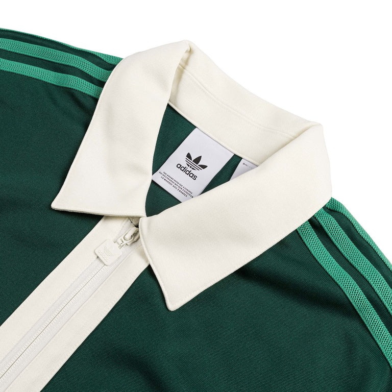 CaminoTV's tweet photo. adidas sur les pièces retro habillé là c'est imbattable

lien affilié https://t.co/bVfl7tr9TT 75€ https://t.co/wwxOFI47pF