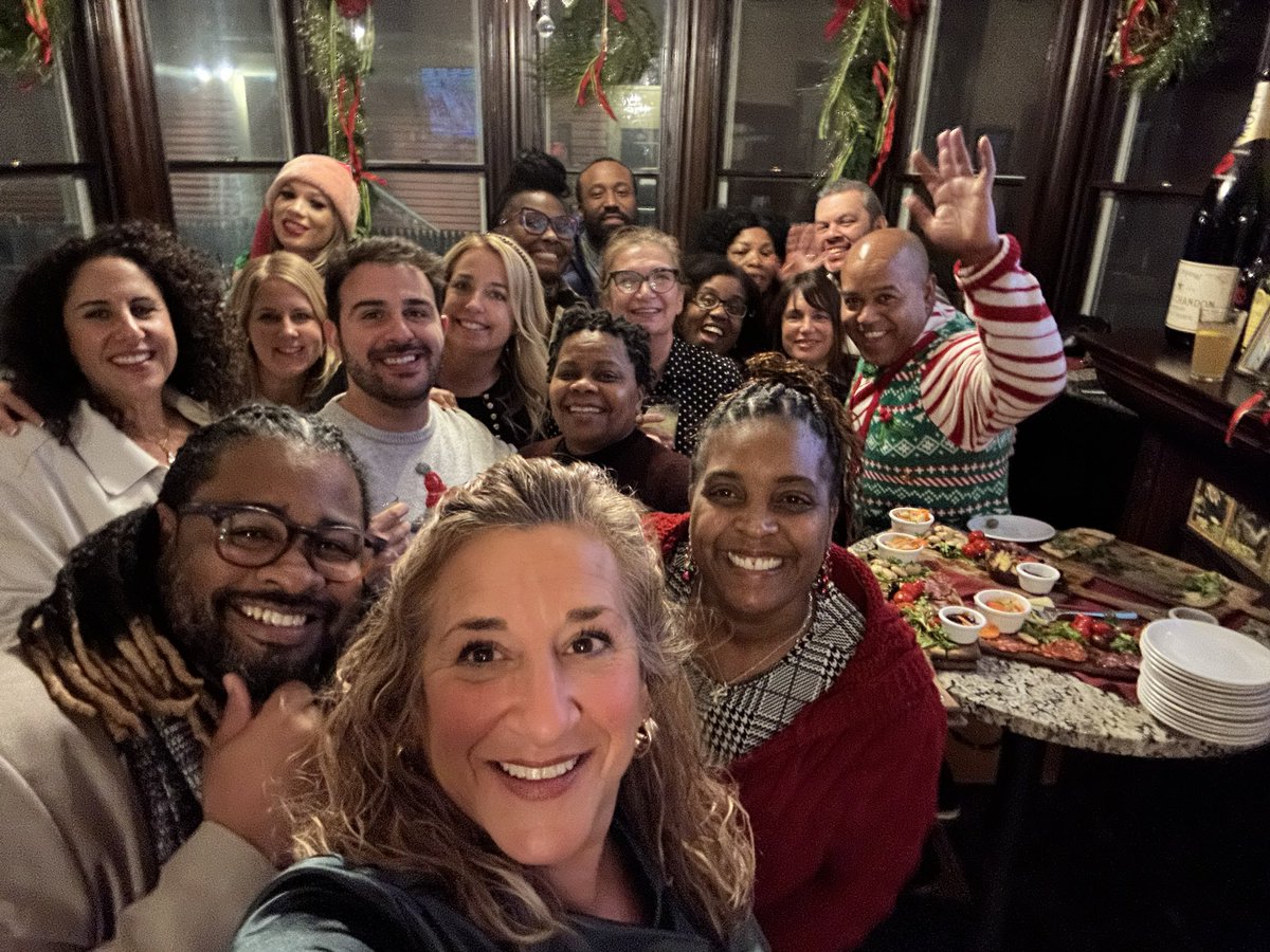 PPSD Administrators Holiday Party! <a href="/MariaPetrosine1/">Maria Petrosinelli</a> @amyharringtonRI <a href="/CMonterecy/">Courtney Monterecy</a> <a href="/chrisgibbons422/">Christina</a>