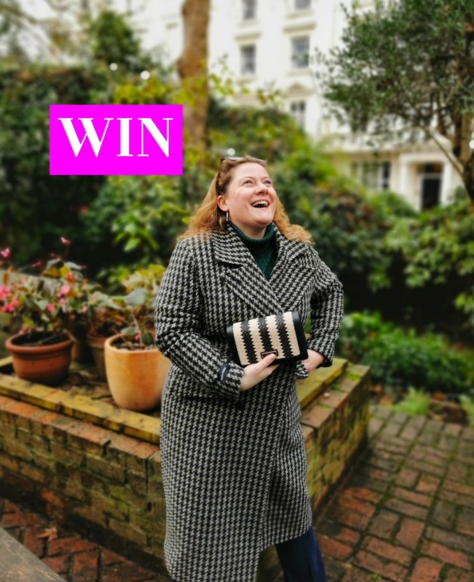 FrenchieMummy's tweet photo. AD - 🎄XMAS GIVEAWAY - WIN A £150 SAINT &amp; SOFIA VOUCHER 🎄

Exclusively on Instagram with @FrenchieMummy
Ends 23/12
#competition #winit #freebie #ukgiveaway #winitwednesday #freebiefriday #saintandsofia #saintandsofiabyme

https://t.co/mWqDwylmw7 https://t.co/NtyALcnXRW