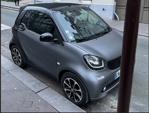 Bistrot82's tweet photo. Pour un sois disant grand voyous de #Marseille ,le parrain des machins,il laisse plus de trace derrière lui qu'un escargot.
Voiture loué chez: ONLY SMART,4 Rue Ordener, 75018 Paris.
@BistrotMartyrs @Bistrot82 @CaveGourmande #RuedesMartyrs #Montmartre #ChezMichou #Pigalle #Abesses https://t.co/aa9ZDIfjkQ