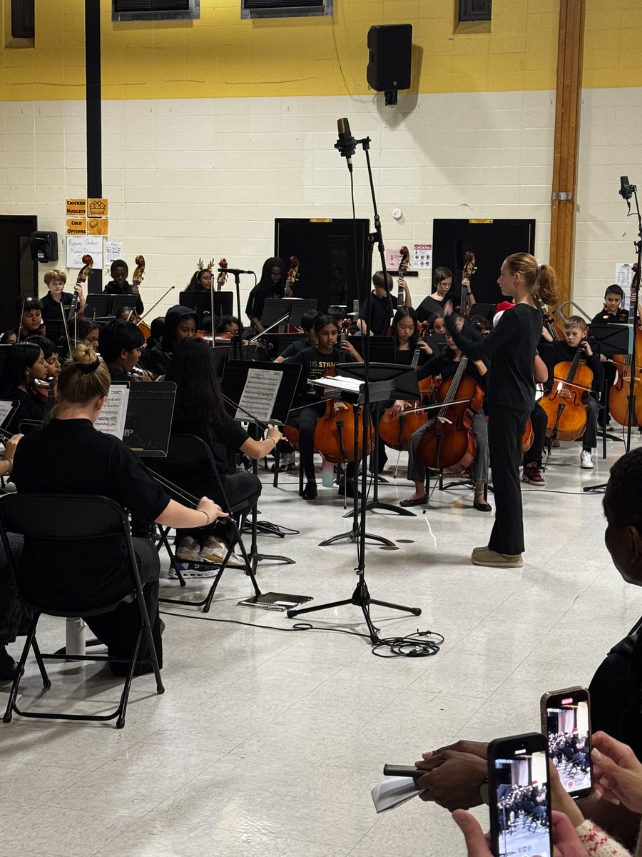 Alyson Fischer tweet media