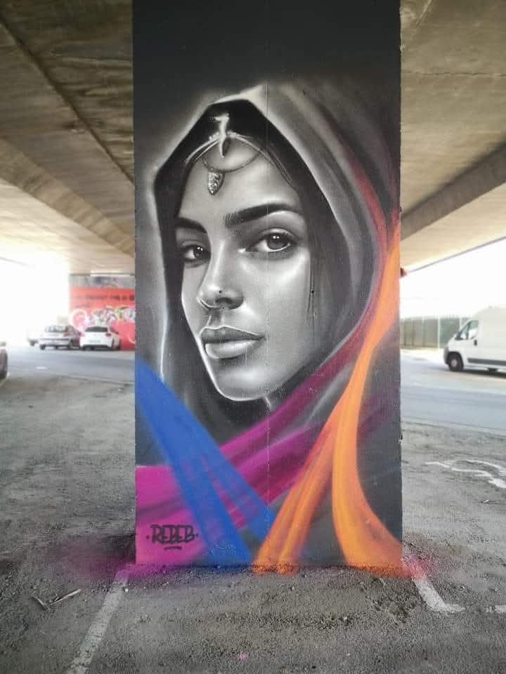 PatrickFavrel's tweet photo. #StreetArt by #Rebeb in #France #Niort https://t.co/5Wt1HFRHeT