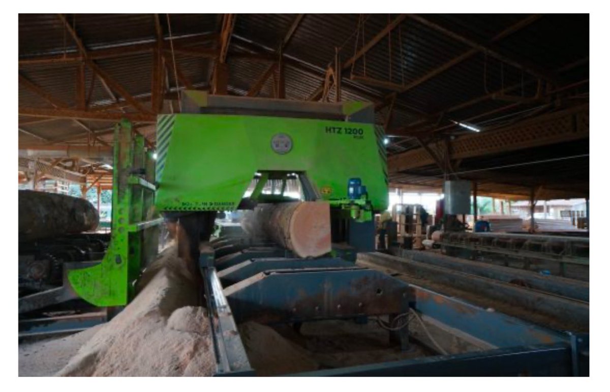 We operate a 10.8-hectare sawmill site and a 3.5-hectare veneer factory in Gabon. 

Each site is equipped with the latest machinery, all installed within the last three to four years. 

Find out more about #WBI below…

woodbois.com/about/