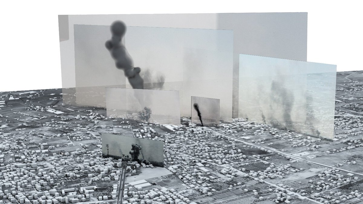 Bir silah olarak mekân: Adli Mimari.

Devletler ve şirketler tarafından mekân araçsallaştırılarak üretilen ve uygulanan şiddeti araştırmanın yeni biçimlerini arayan Forensic Architecture'ın kurucusu Eyal Weizman ile gerçekleştirdiğimiz söyleşinin ilk bölümü, Apaçık Radyo'da