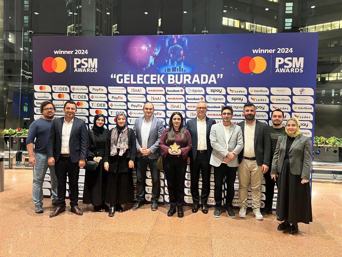 Mutlu Çalışanlar+Güçlü Ekip = Ödüllere Doymayan Ürünler

Blockchain tabanlı myco Çalışan Sadakat ürünümüz, bir ödül de Mastercard PSM Awards 2024 "En İnovatif Ürün" kategorisinde kazandı!
“myco” ile çalışanlar ve kurumlar çok daha mutlular.😊
Emeği geçen herkese çok teşekkürler..