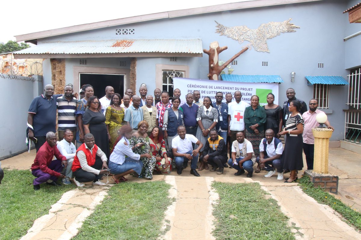 OMSRDCONGO's tweet image. La préparation repose sur une détection précoce &amp;amp; un renforcement des capacités adéquat des intervenant(e)s. A #Kipushi, #Haut_Katanga🇨🇩, @OMSRDCONGO, #PNECHOL_MD forment 25 infirmiers titulaires de la zone, grâce au soutien de @AFD_France🇲🇫 pour mieux lutter contre le #choléra.