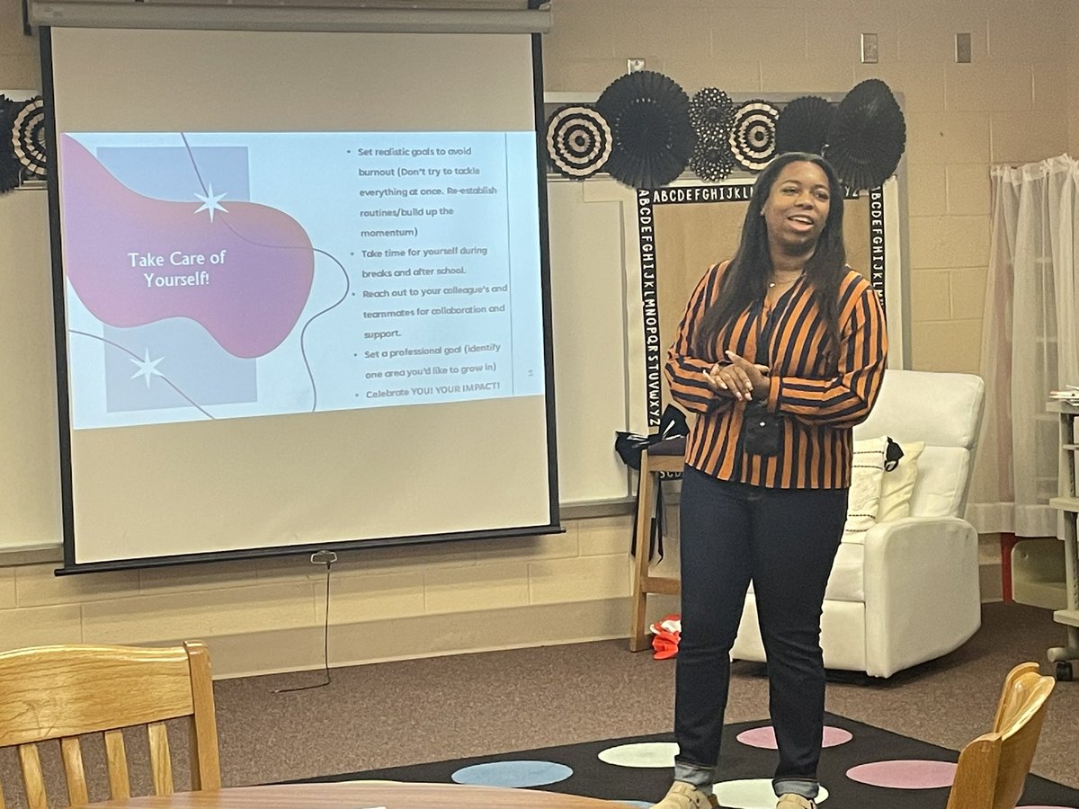 Ms. Reynolds facilitated an amazing session for our December Cardinal Nest Meeting!
We gained great insight for how to reset after winter break ❤️ <a href="/JPRyonES/">J. P. Ryon Elem</a>