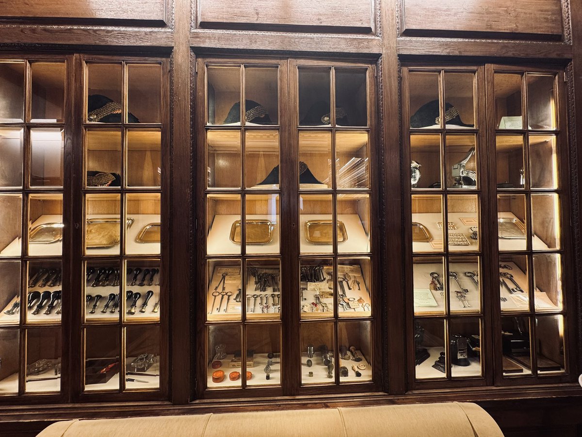 Enorme experiencia en el Congreso.

Trato exquisito del gran <a href="/VoxDavidgarcia/">David García 🇪🇸 ن</a>. Mil gracias por la invitación.

Espero que sea la primera de muchas.