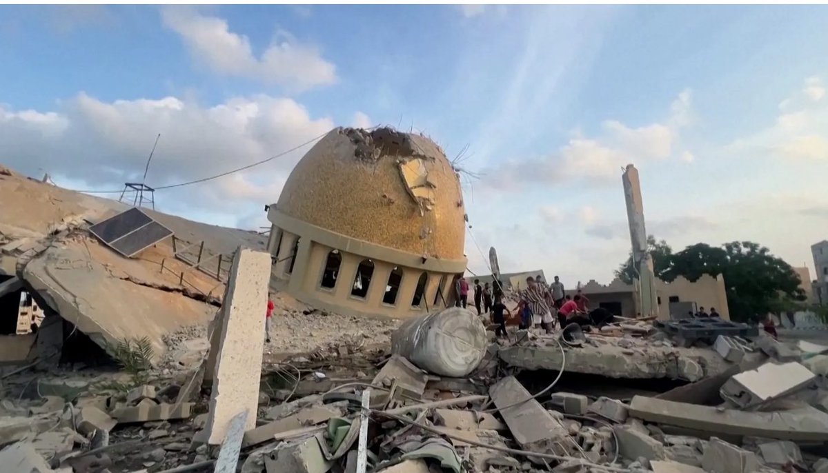 الذي انتقم من بشاّر الأسد وكل من عاونه في قتل و تدمير حياة السوريين،سينتقم من بنيامين نتنياهو وكل من عاونه في جرائم الحرب البشعة التي يرتكبها في غزة،لكن توقيت الانتقام مرهون دائما بإرادة وتدبير المنتقم الجبّار ,ولن يتأخر إن شاء الله ،”و يقولون متى هو قل عسى أن يكون قريبا"