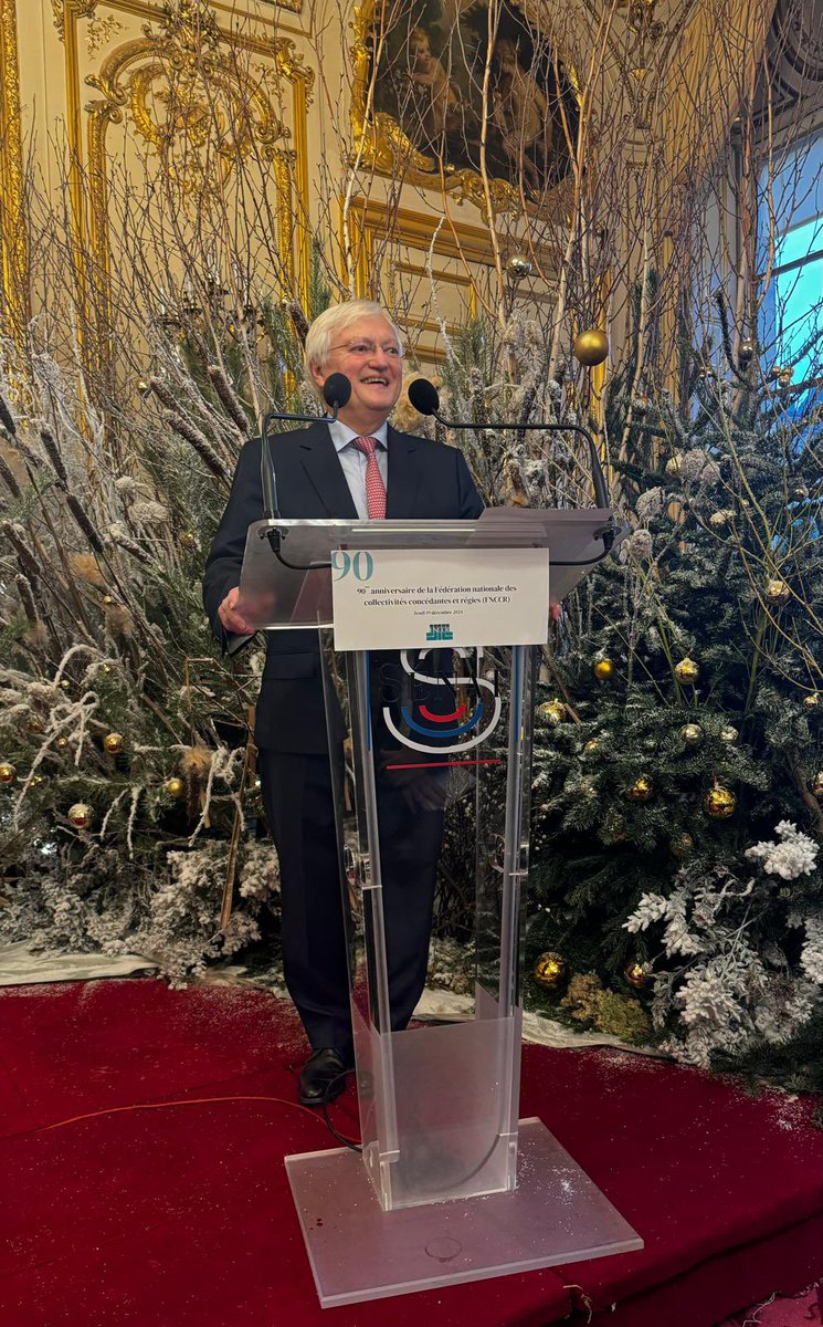 n_delattre's tweet photo. Très heureuse d’avoir célébré ce matin le 90e anniversaire de la @FNCCR au @Senat en présence de son président Xavier Pintat et sous le haut patronage de @gerard_larcher https://t.co/06W6kzgYOA