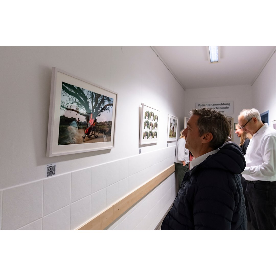 Lepra (@leprauk) on Twitter photo Last Friday saw the New Face for Leprosy exhibition open at @LMU_Uniklinikum as a permanent display. The opening event providing much discussion and connection. Find out more about the New Face for Leprosy: lepra.org.uk/events/host-a-…
📷 @LMU_Uniklinikum <a href="/tombradleyphoto/">Tom Bradley</a> Last Friday saw the New Face for Leprosy exhibition open at @LMU_Uniklinikum as a permanent display. The opening event providing much discussion and connection. Find out more about the New Face for Leprosy: lepra.org.uk/events/host-a-…
📷 @LMU_Uniklinikum <a href="/tombradleyphoto/">Tom Bradley</a>