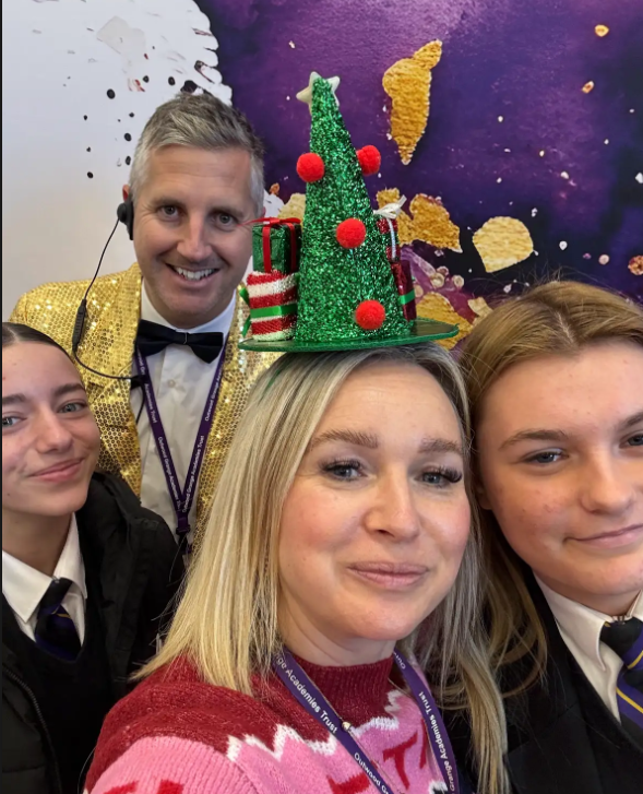 OAHemsworth's tweet photo. WOW what an fantastic morning we have had for Praising Stars Release Day.
It has been amazing celebrating the sucess of all our students.๐๐๐
#PSDay #TeamHemsworth https://t.co/7BVsBGFobJ