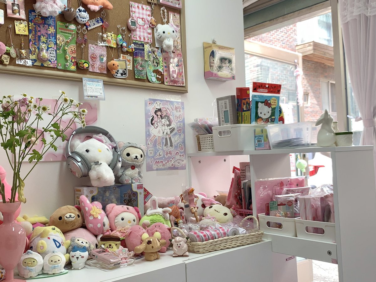 쮸님 (@moonnighttheluv) on Twitter photo 