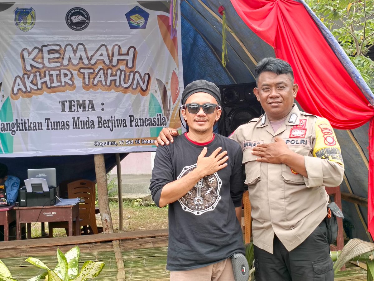 landevaso's tweet photo. Telah berlangsung kemah akhir tahun 5 Sekolah terisolir yg berada di dataran tinggi, Wilayah Kecamatan Banawa Selatan Kabupaten Donggala. 
Perhatian khusus Pendidikan
Perhatian khusus akses infrastruktur
#Tanampulu_Malino_Ongulara
#Tenaga_Pendidik_Kependidikan
#Bhabinkantibmas https://t.co/4AHNsMfZYb