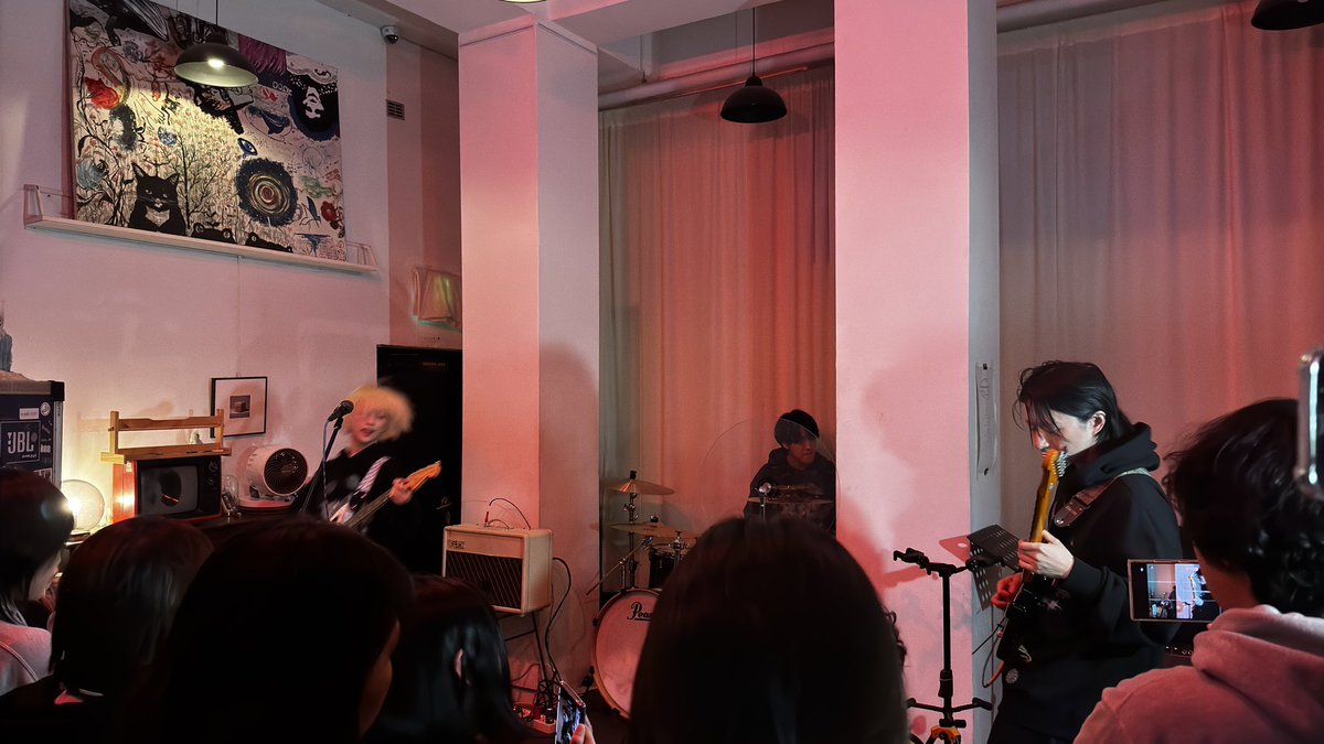 HxC_BlackMurder's tweet image. cotoba 공연 시작 #cotoba #코토바 #당신은재미있다 #공상온도 #Gongsangondo #홍대 #Hongdae #서울 #Seoul