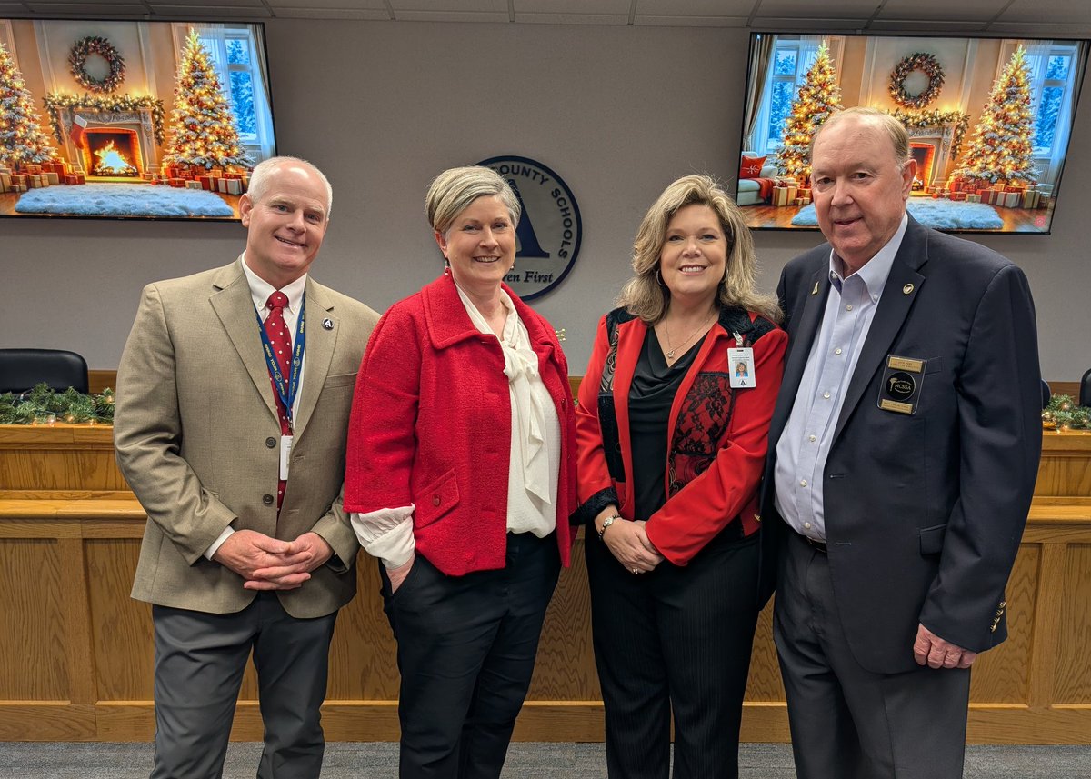 Great visiting with <a href="/bigriffin1/">Bill Griffin</a> Supt Alexander County Schools, #DrAlishaCloer, Assistant Supt and <a href="/ReavisDowell/">Denita Dowell-Reavis</a> PIO #AlexanderCountySchools All three have participated in the #AspiringSuptProgram #LeadershipMatters #NCSSA