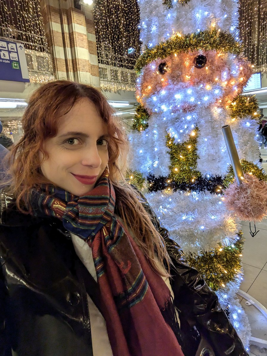 Nutcracker love! A favorite ballet. ☺️

#lack #lak #redhead #rainwear #raingear #raincoat #レインコート #rainjacket #regenjas #regenmantel #regntøy #regntøj #rubber #goma #gummi #gummistiefel #gummistøvler #rubberboots #rainboots #wellies #hunterboots #regenlaarzen #regenstiefel