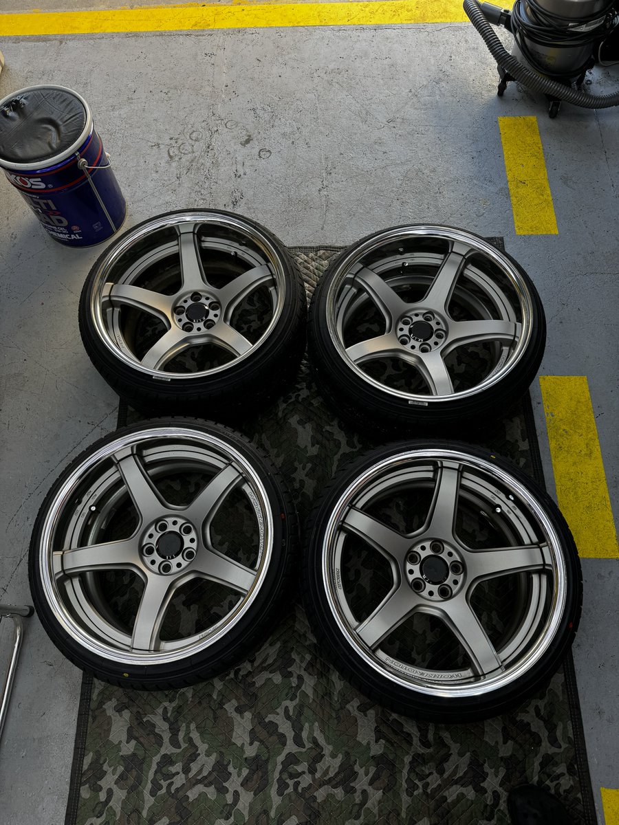 ホイール売ります。 work emotion T5R 2P GOODGUN限定色 F9.5j±0