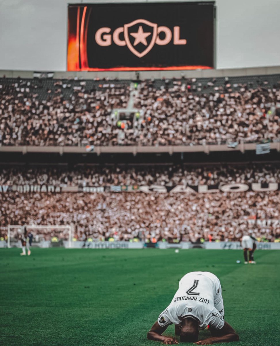 CanalDoManel_'s tweet photo. Bom dia, meu pibes 🫶🏆 https://t.co/VK4MBD3q5x