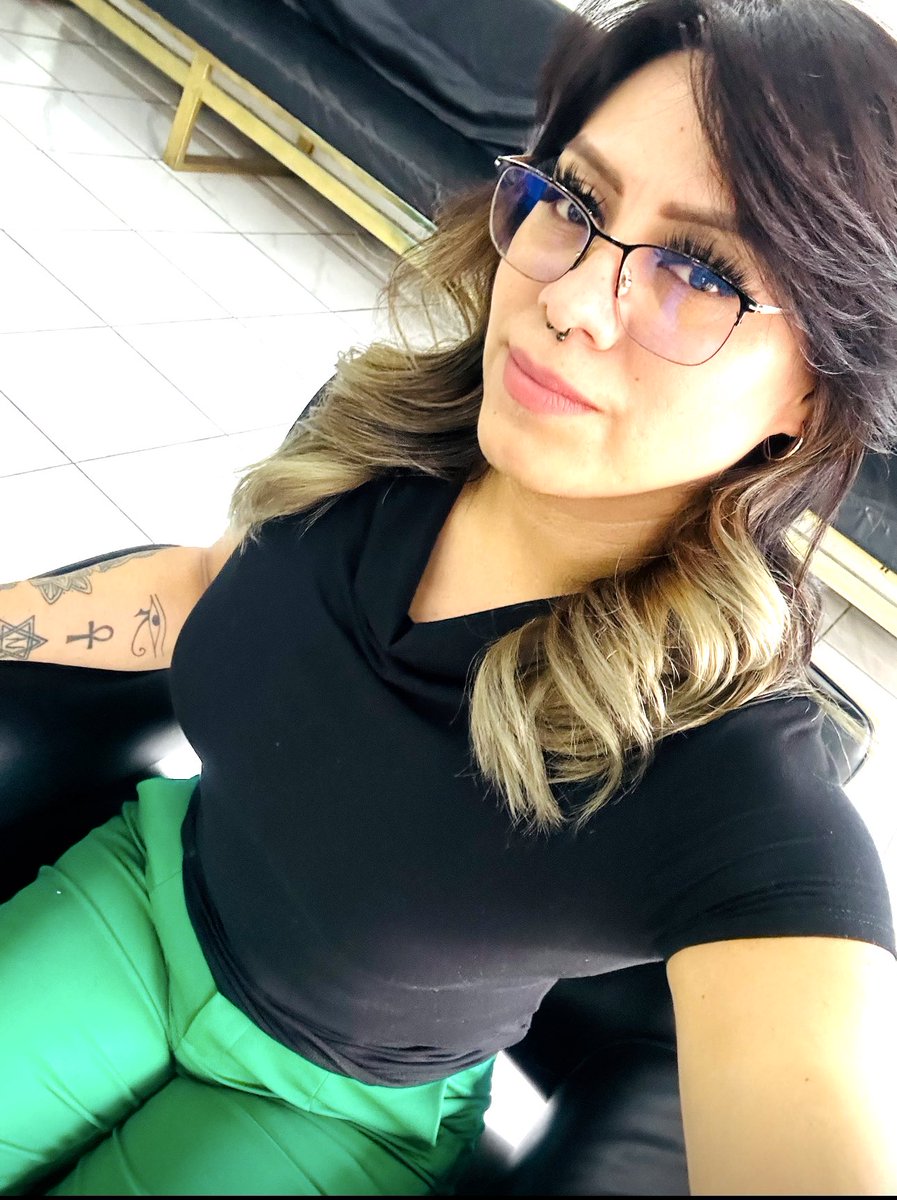 NINAZAVALETA tweet media