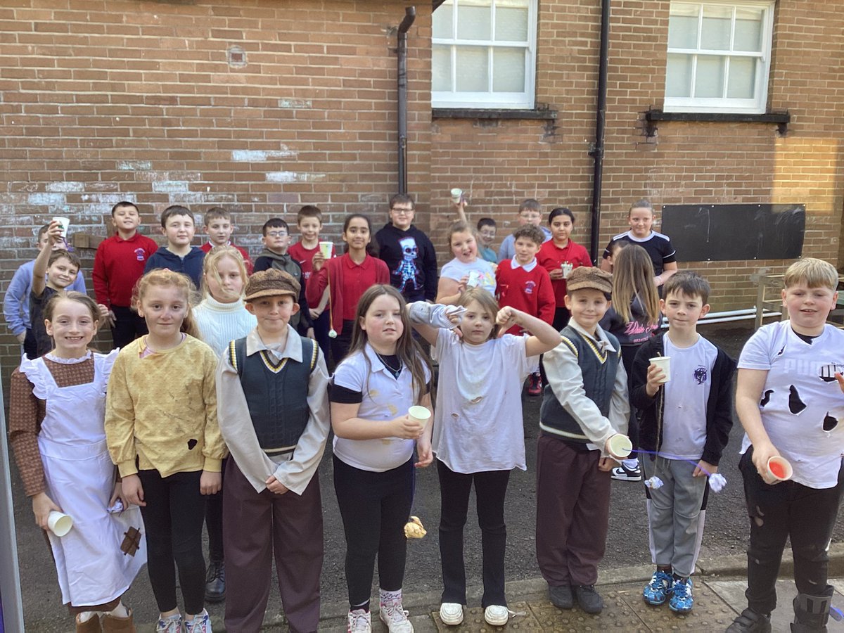 Dosbarth Cedar tweet media