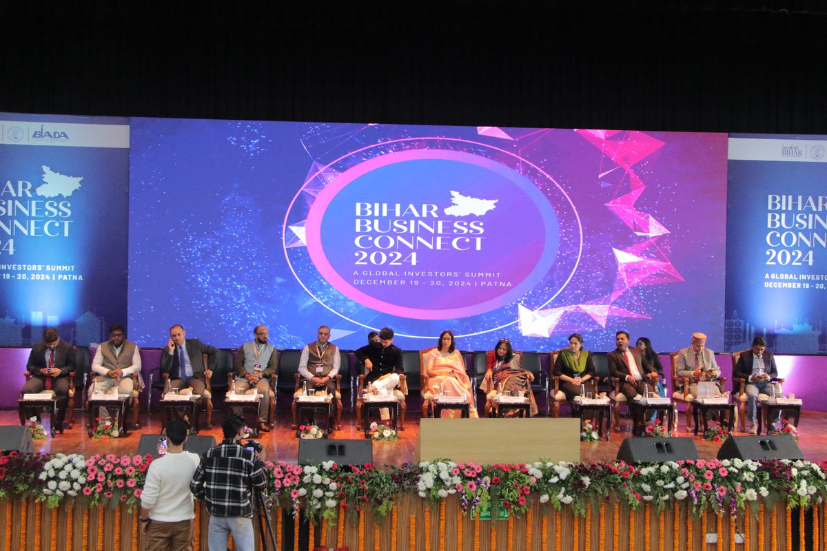 WithLoveBihar's tweet image. Day 1 wraps up #BiharBusinessConnect2024 . One on one meetings to continue. 
• 80 countries participated
• 350+ companies have putporth proposals
• 1 lakh + crore MoUs finalized 
Day 2 will se CEO Round table, CMs address, MoU signing ceremony