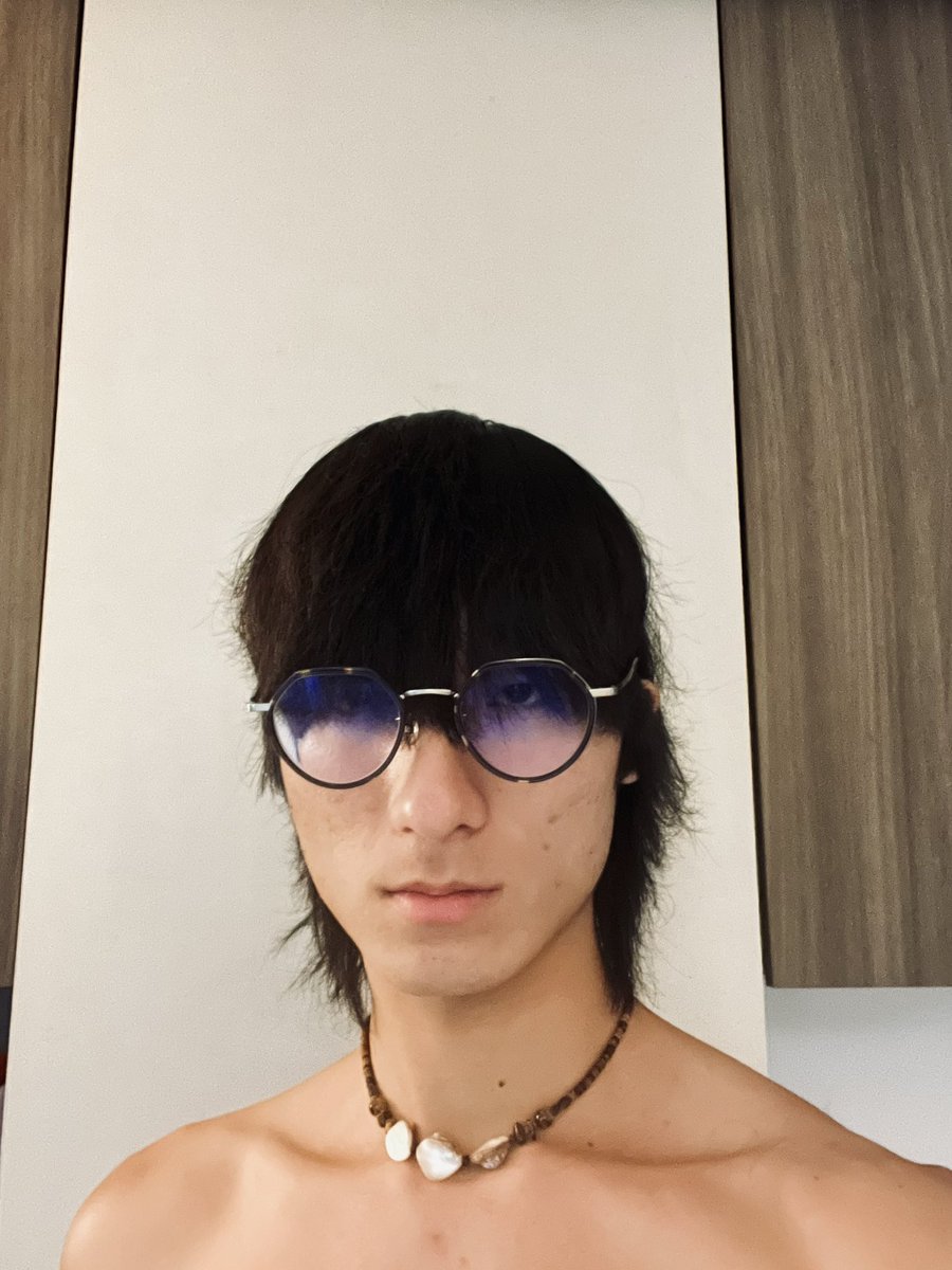 cskdabest's tweet photo. I think I need a haircut💇🏽‍♂️ https://t.co/DyhH2ey7i0