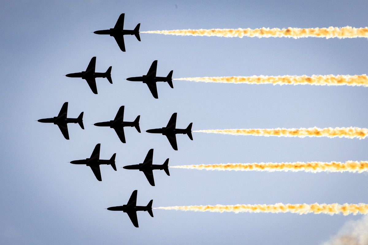 The first nine-aircraft flight for the new 2025 Red Arrows team took place this morning at RAF Waddington. A building block approach is used to prepare for a new season, with smaller sections training initially before all nine jets are flown as one formation. #RedArrows
