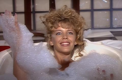 Kylie Minogue tweet media