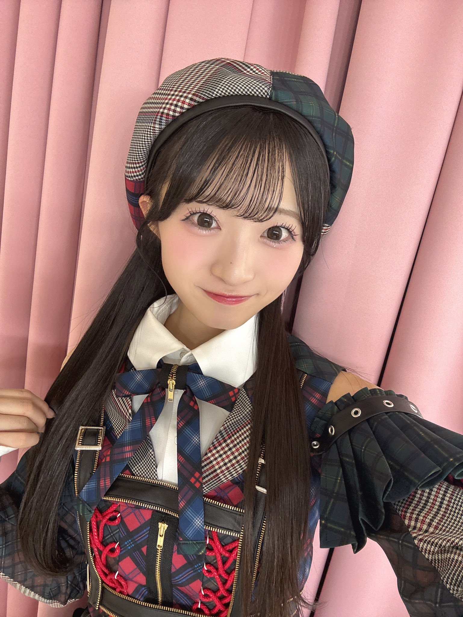 AKB48 秋山由奈 ニップンコラボ グラスマーカー Amazon.co.jp: AKB48 秋山由奈 netshop限定個別生写真 パリ.06