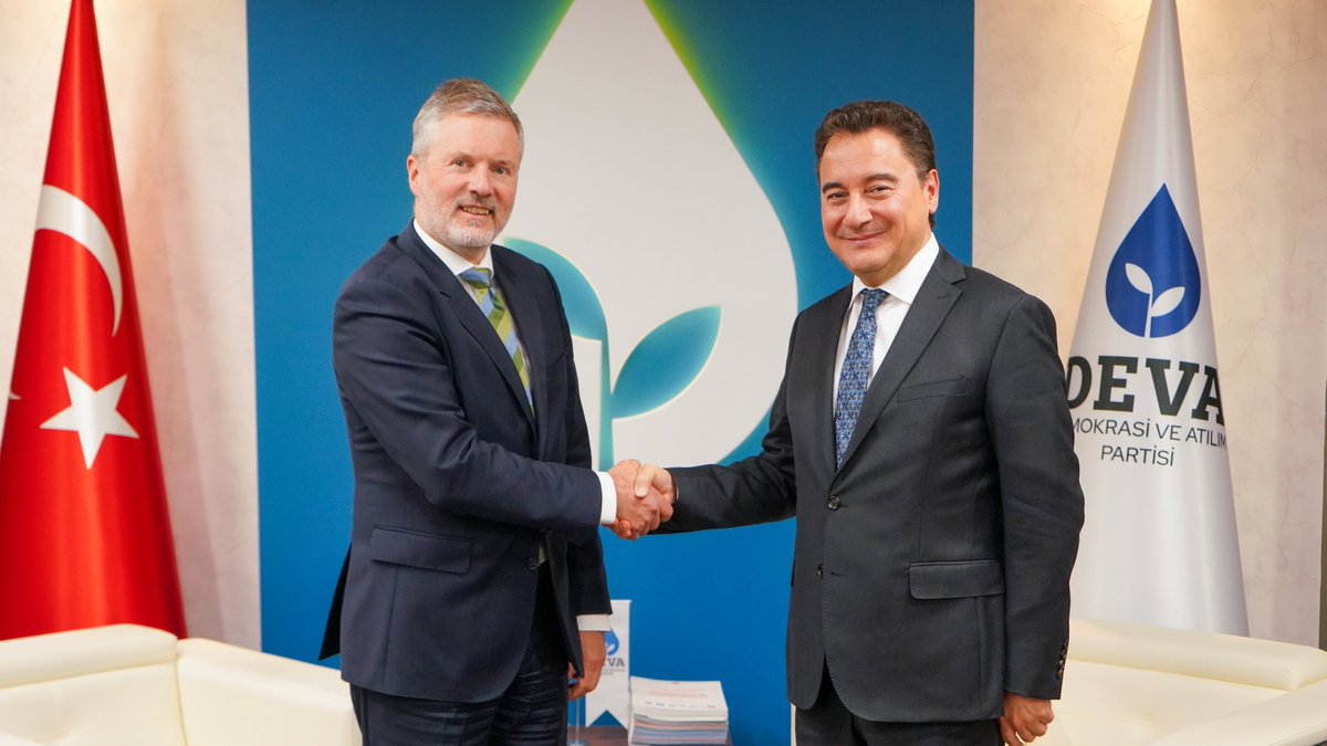 alibabacan's tweet photo. Norveç’in Türkiye Büyükelçisi Sayın Andreas Gaarder bugün Genel Merkezimizi ziyaret etti.

Türkiye-Norveç ilişkileri ve gündem üzerine görüş alışverişinde bulunduk.

Sayın Andreas Gaarder’a ziyareti için teşekkür ederim. https://t.co/YO4RzhnLt2
