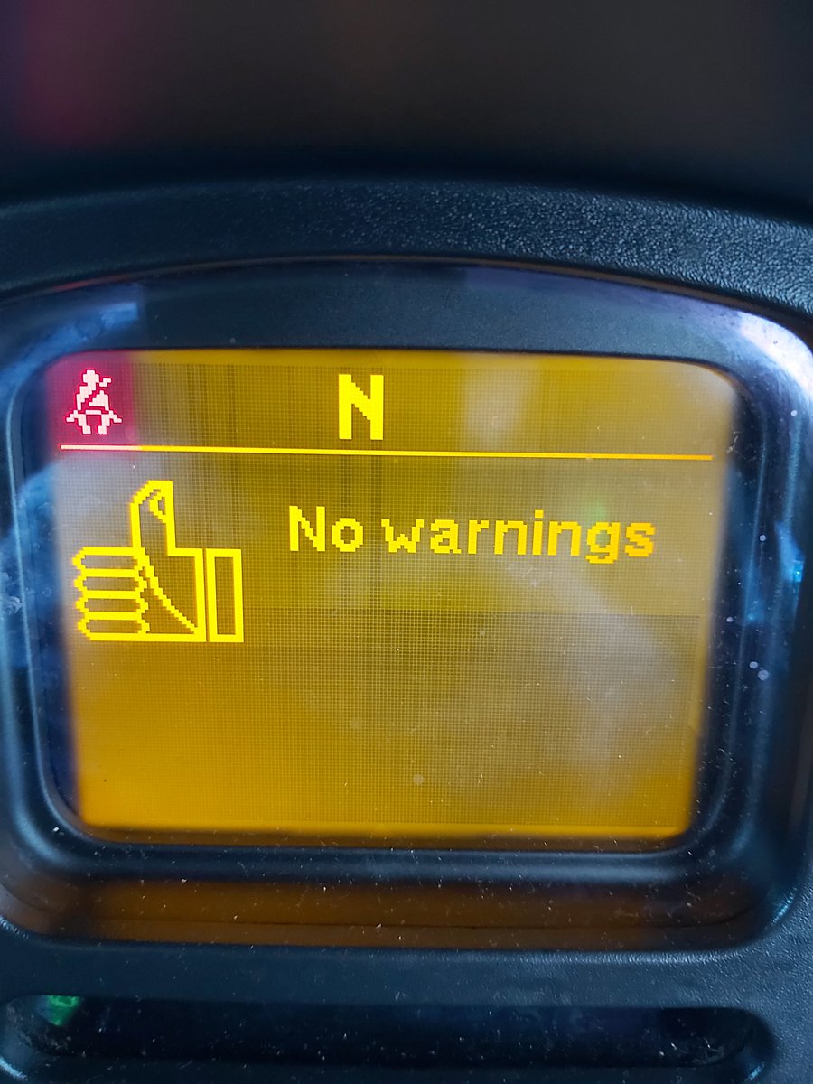 Out in the oldest truck on fleet today as mine is off the road for a few weeks needing an engine rebuild. 

#DAF #daftrucks