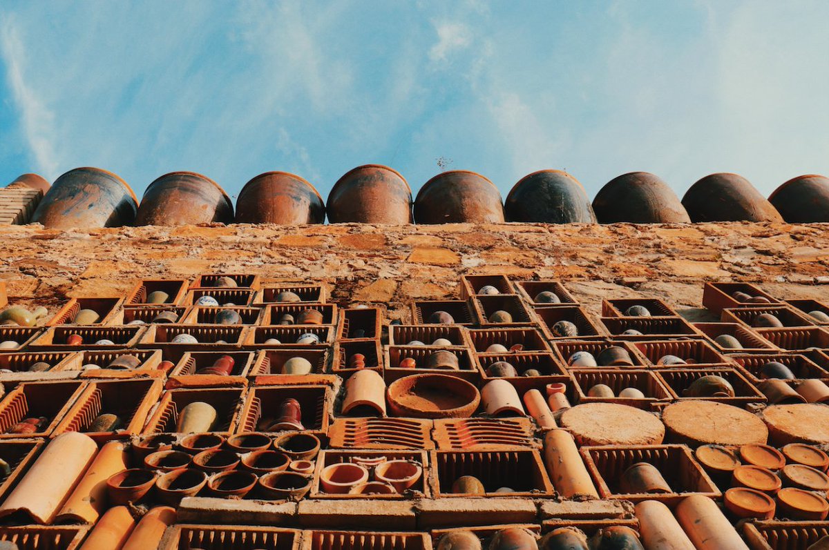 🎨Wander down porcelain-paved roads, and gaze at walls adorned with ceramic jars, history is waiting to surprise you at Chenlu Ancient Town of Tongchuan, Shaanxi! #VisitShaanxi #InsideShaanxi #CultureShaanxi

Wechat@给面小站 https://t.co/QEflk1hswC