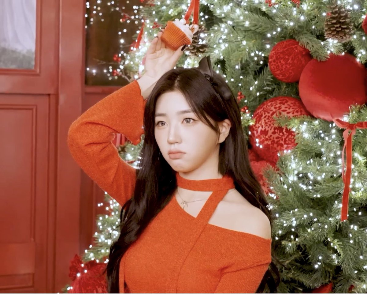 morni00's tweet photo. 예쁜애모드
강아지모드
다시 존나여자모드
그리고 또 멍멍이모드 https://t.co/spcuk7z5nv