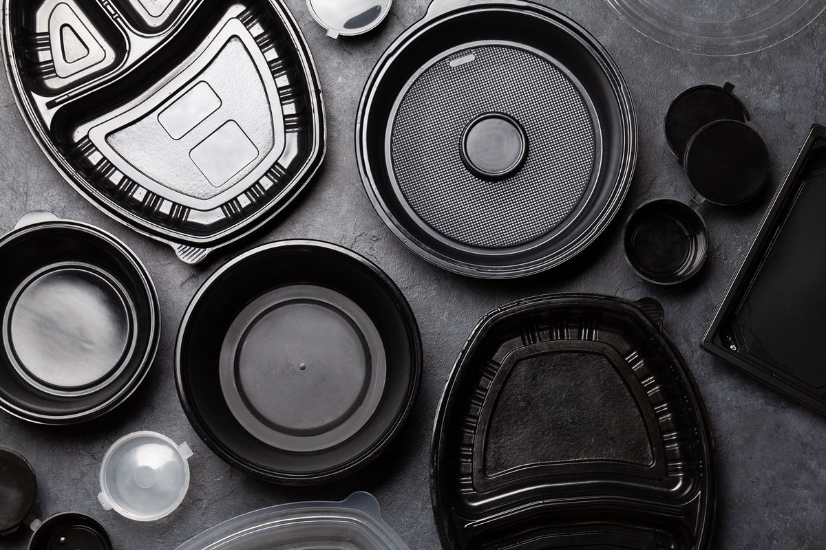 New process recycles black plastics using sunlight: Carbon black pigment helps drive recycling of black polystyrene. cen.acs.org/environment/re… .