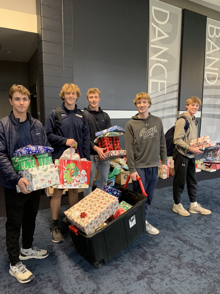 Hailey Kelly tweet media