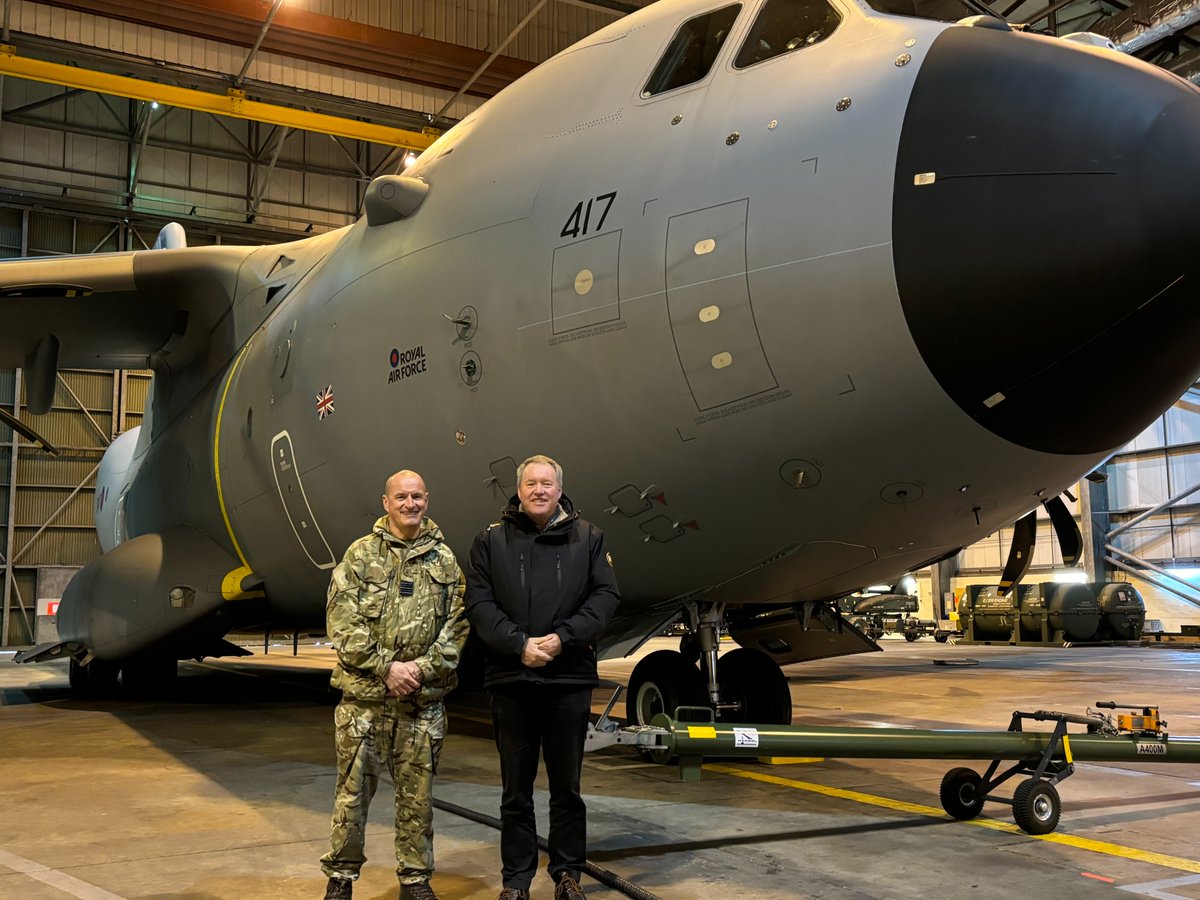 Defence Infrastructure Organisation (@mod_dio) on Twitter photo Our Chief Exec Mike Green recently visited the Falkland Islands to see various upgrades completed over a ten-year period & those which will be finished in the coming months. These projects are challenging due to weather conditions & distance from the UK: insidedio.blog.gov.uk/2024/12/19/a-l… Our Chief Exec Mike Green recently visited the Falkland Islands to see various upgrades completed over a ten-year period & those which will be finished in the coming months. These projects are challenging due to weather conditions & distance from the UK: insidedio.blog.gov.uk/2024/12/19/a-l…