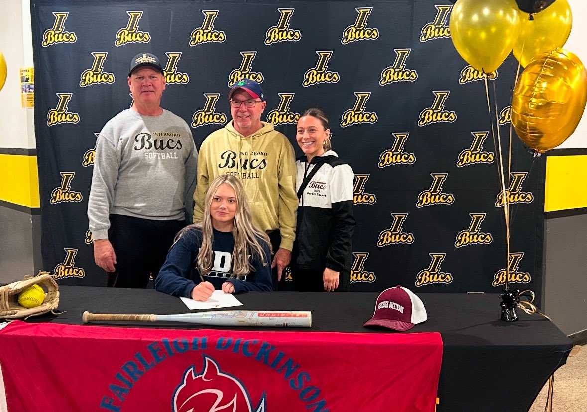 Summer Burrell tweet media