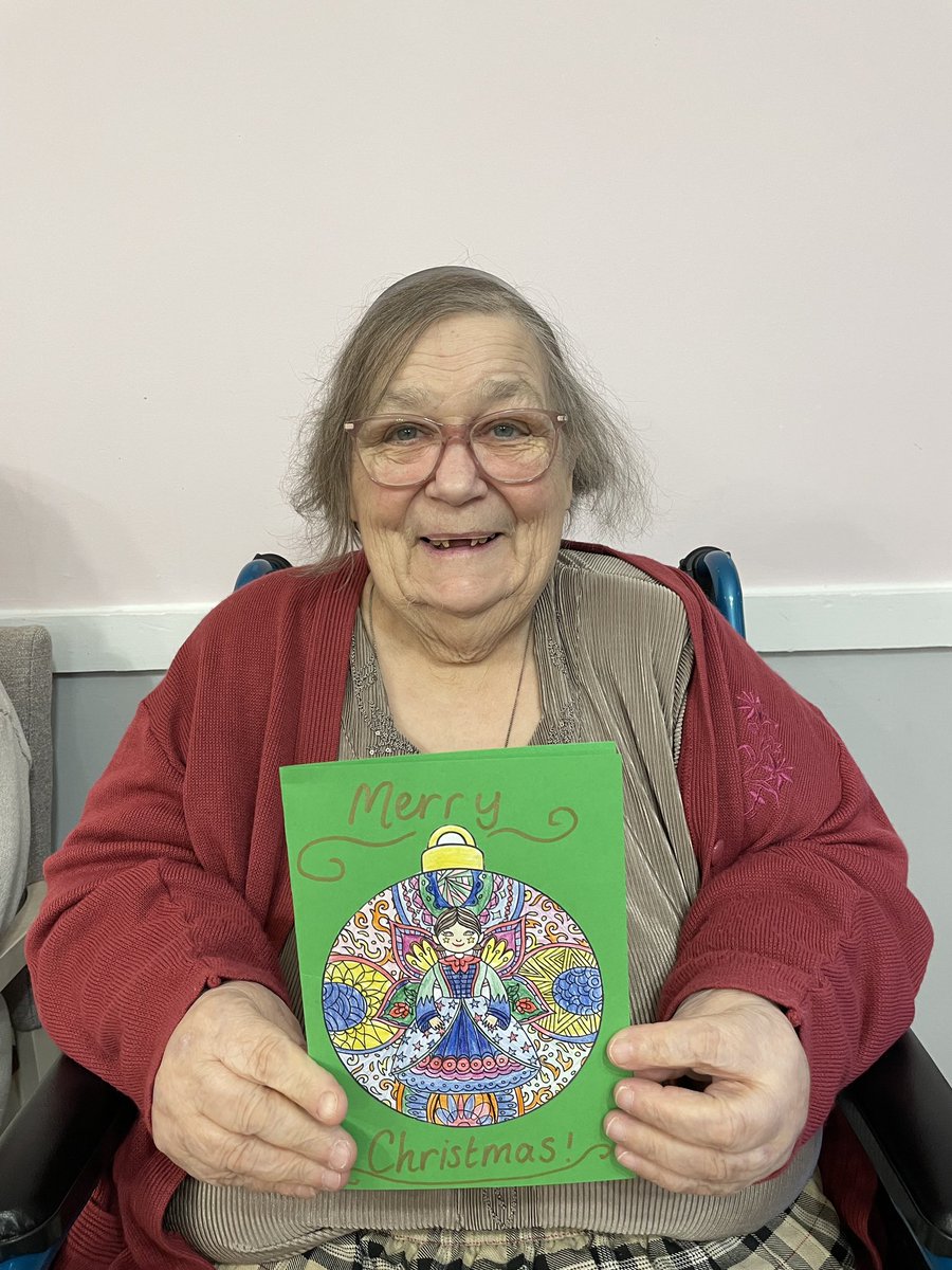 Here are some wonderful pictures of the residents at Catchpole Court care home in Sudbury enjoying cards made by our year 5 and 6 children!