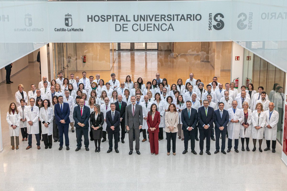 Hoy se ha inaugurado el Hospital Universitario de Cuenca. Me siento partícipe de sus inicios cuando tuvimos que luchar contra quienes no creían en él y lo único que querían era que no se hiciese o “sacar tajá”. Hoy es una realidad. Es momento de recordar a la compañera Inma Cruz